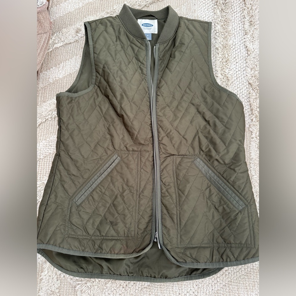 Old Navy Vest size M